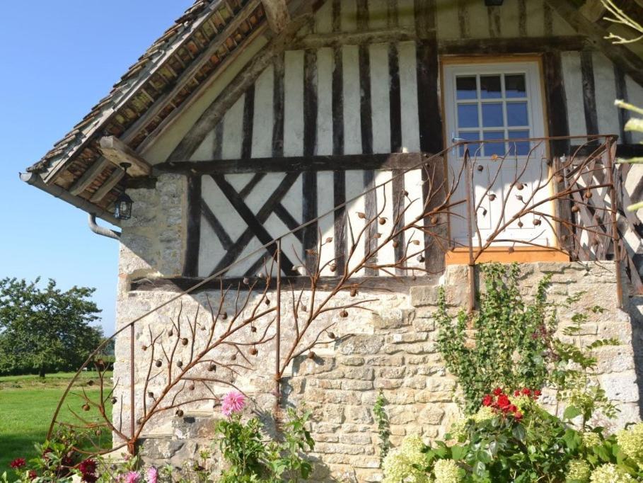 Maison D'Hotes La Bihoree Lisieux Exterior photo